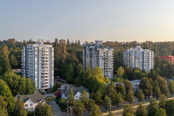 Fraser Pointe II property